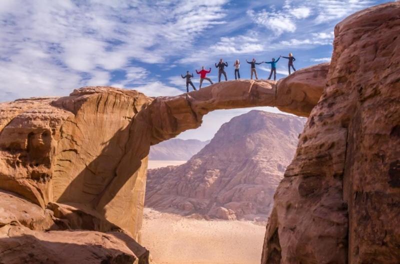 Oryx Camp Hotel Wadi Rum Buitenkant foto
